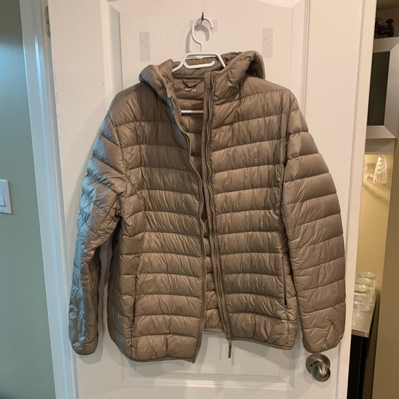 Women's Lightweight Down Puffer Jacket - Picture 2 of 7